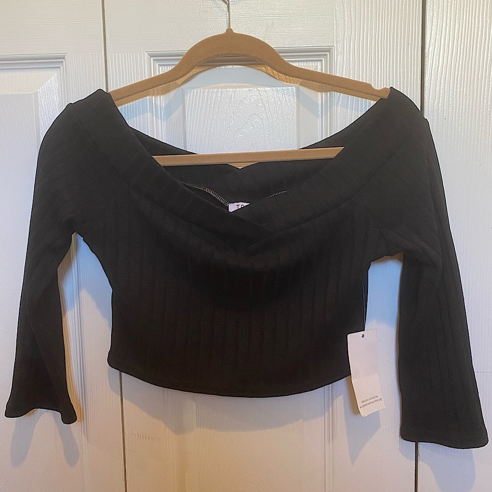 Black off the shoulder crop top